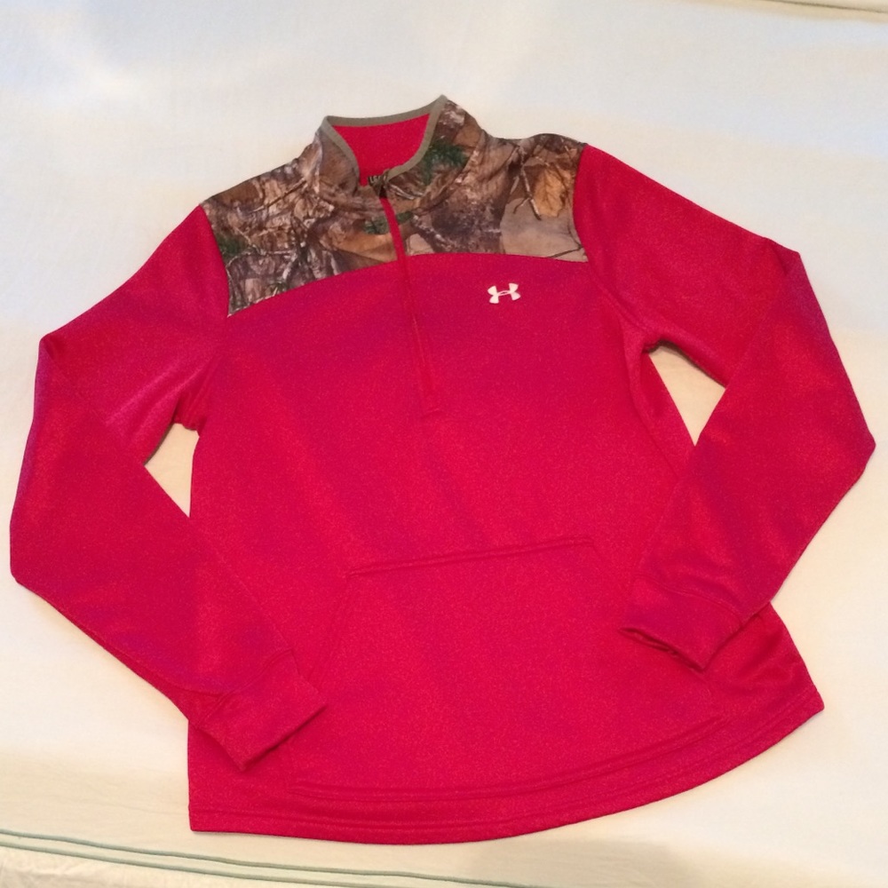 UnderArmour Women’s Caliber half zip jacket